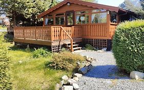 299 Willow Lodge